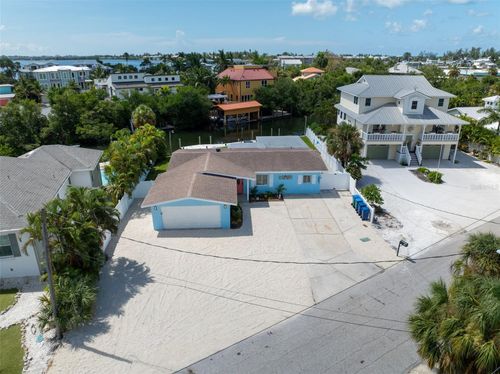 507 59th St, HOLMES BEACH, FL, 34217-1533 | Card Image
