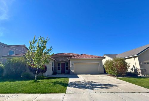 4273 Black Hills Dr, Sparks, NV, 89436-6365 | Card Image