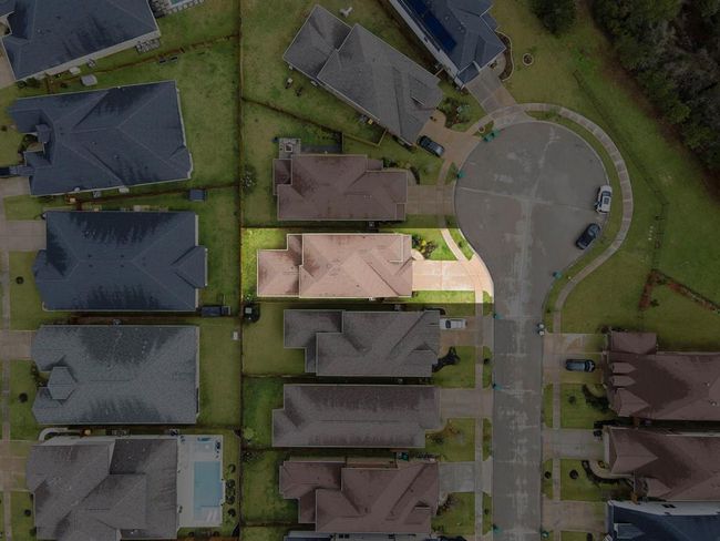 Notice where the home is located in the cul de sac. | Image 33