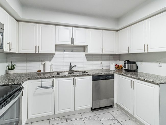 22 - 2488 Post Rd, Condo with 2 bedrooms, 2 bathrooms and 1 parking in Oakville ON | Image 21