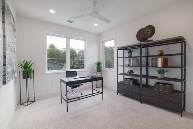 1703 Piedmont Ave, House other with 4 bedrooms, 4 bathrooms and 2 parking in Austin TX | Image 27