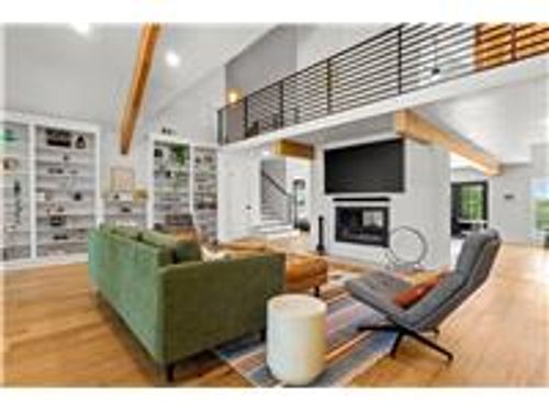 4530 Fm 86, Luling, TX, 78648-4022 | Card Image