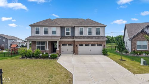 4956 S Canton Cir, New Palestine, IN, 46163-8044 | Card Image