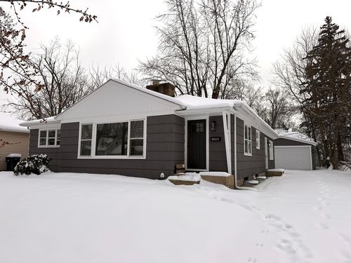 3809 215th St, Matteson, IL, 60443-3707 | Card Image