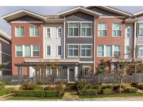 46-8371 202b St, Langley, BC, V2Y4K6 | Card Image