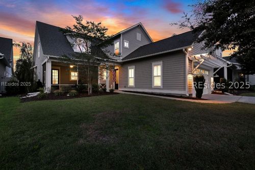 302 Castaway Dr, Bluffton, SC, 29910-9363 | Card Image