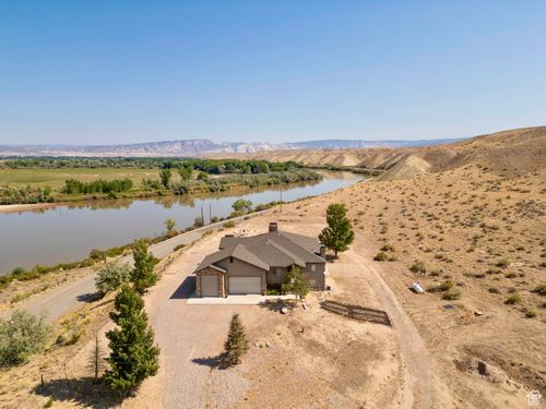 9235 Redwash Rd, Jensen, UT, 84035 | Card Image