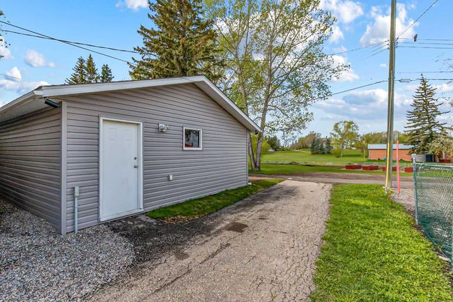 2218 Westview Cres, House other with 4 bedrooms, 2 bathrooms and 6 parking in Bowden AB | Image 24