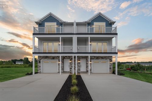 192-2782 S Waterside Ct, Marblehead, OH, 43440-9118 | Card Image