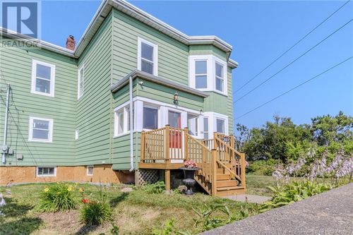 357 Lancaster Ave, Saint John, NB, E2M2L3 | Card Image