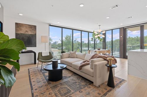 apt-206-1600 S 1st St, Austin, TX, 78704-3004 | Card Image