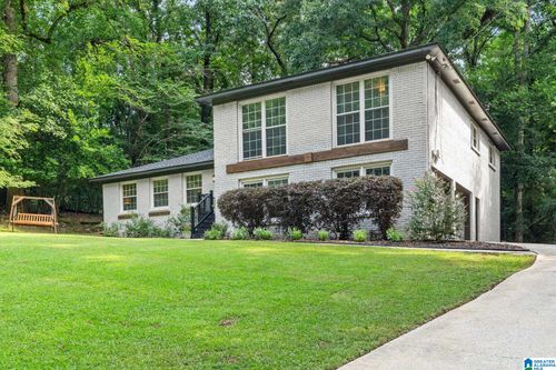 2810 Old Hickory Trail, BIRMINGHAM, AL, 35244 | Card Image