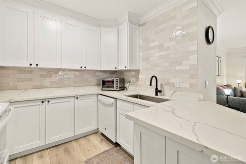 x103-33020 10th Ave Sw, Federal Way, WA, 98023-5050 | Card Image