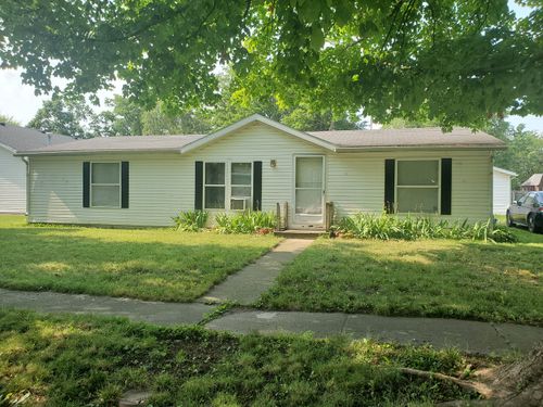 155 E Concord St, Sheldon, IL, 60966-8179 | Card Image