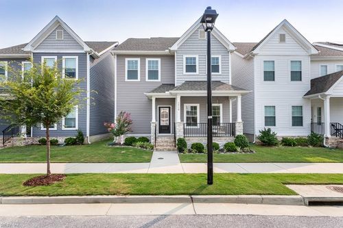 1518 Waltham Ln, Newport News, VA, 23608-7773 | Card Image