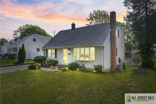 63 Tunison Rd, New Brunswick, NJ, 08901-1634 | Card Image