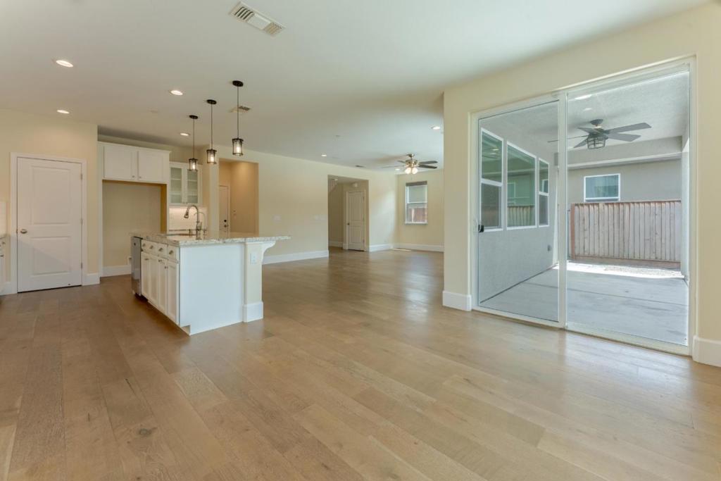 Residential in Hollister 3