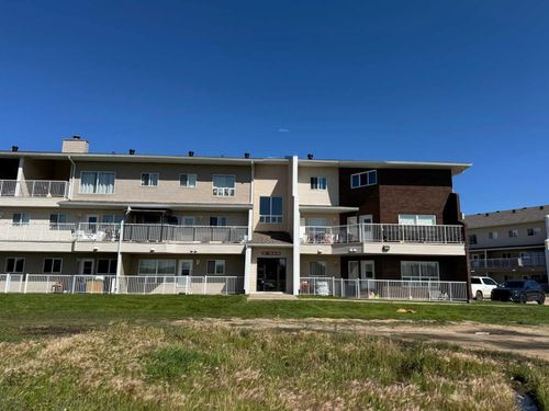 308-205 12 Avenue Sw, Slave Lake, AB, T0G2A4 | Card Image