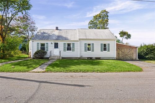 12 Freemont St, West Warwick, RI, 02893-3109 | Card Image