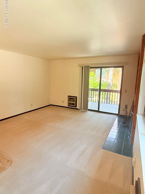 apt-o4-2025 Canyons Resort Dr, Park City, UT, 84098-6645 | Card Image