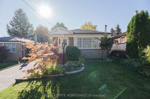 3 Chestermere Blvd, Scarborough, ON, M1J2X5 | Card Image