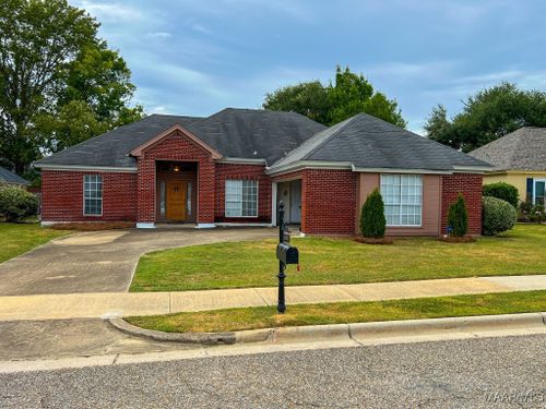 2112 Young Farm Place, Montgomery, AL, 36106 | Card Image