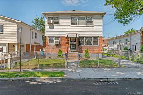 23-40 97th St, East Elmhurst, NY, 11369-1218 | Card Image