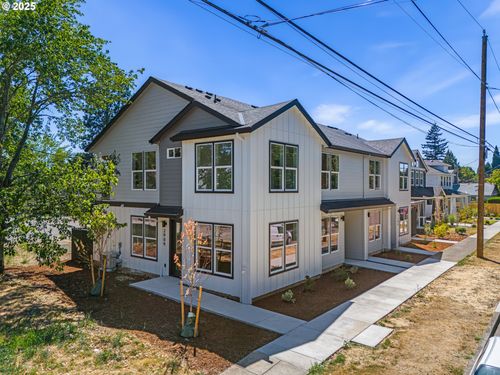 1-2909 Se 73rd Ave, Portland, OR, 97206-1872 | Card Image