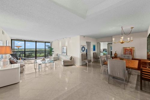 apt-1905-1900 Consulate Pl, West Palm Beach, FL, 33401-1843 | Card Image