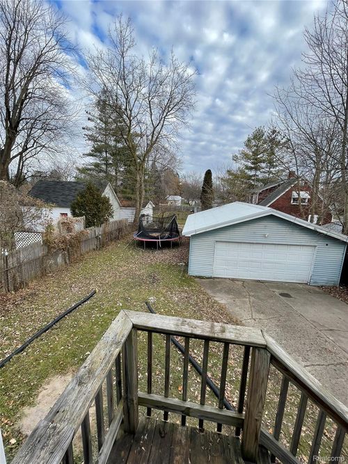 516 S Wheeler St, Saginaw, MI, 48602-1750 | Card Image