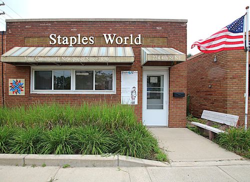 224 4th St Ne, Staples, MN, 56479-2428 | Card Image