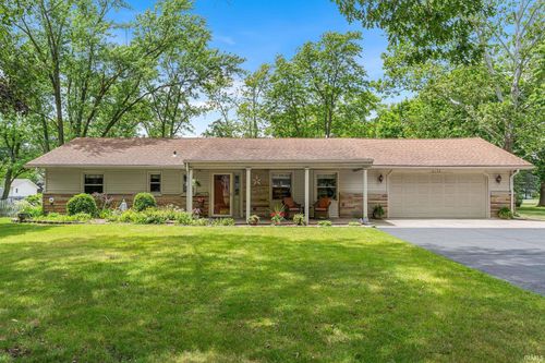 6175 S Division St, North Judson, IN, 46366-8831 | Card Image