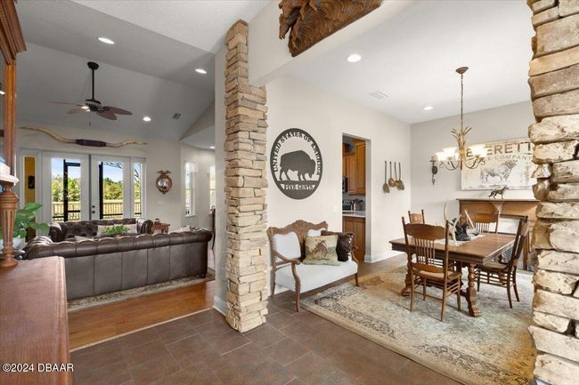 140 Little Brown Church Rd, Home with 3 bedrooms, 2 bathrooms and null parking in Pierson FL | Image 8