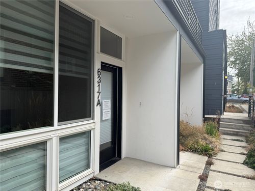 6317 34th Ave Sw, Seattle, WA, 98126-3147 | Card Image