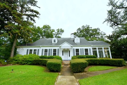 800 W Commerce St, Aberdeen, MS, 39730-2410 | Card Image