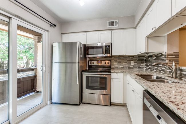 APT-51C - 5626 Preston Oaks Rd, Condo with 1 bedrooms, 2 bathrooms and null parking in Dallas TX | Image 6