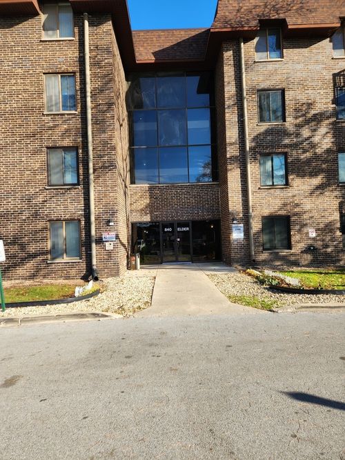 a414-840 Elder Rd, Homewood, IL, 60430-2567 | Card Image