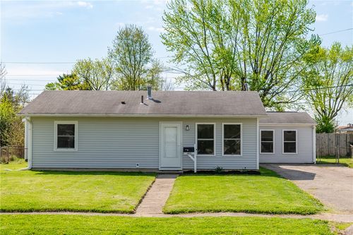 883 Omard Dr, Xenia, OH, 45385-2441 | Card Image