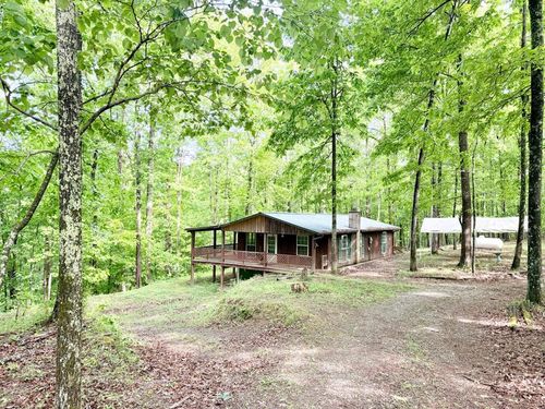 89 Buzzard Ln, Hilham, TN, 38568-6083 | Card Image