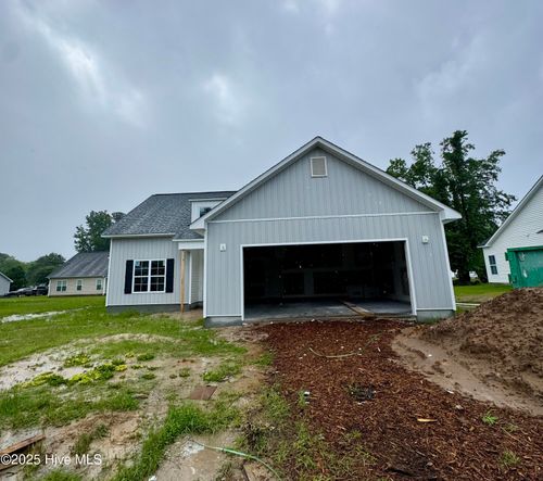 428 Pepperbush Ct, Ayden, NC, 28513-6100 | Card Image