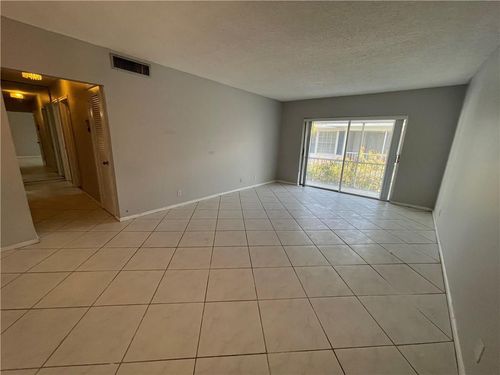 730-2180 Ne 67th St, Fort Lauderdale, FL, 33308-1160 | Card Image