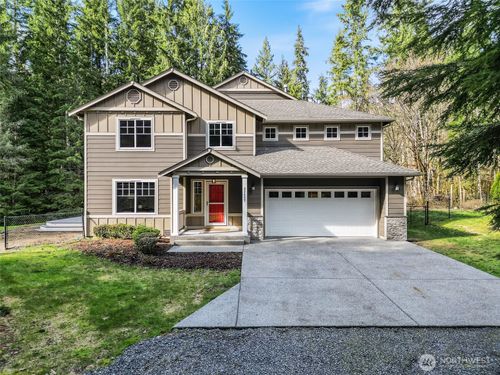 22427 45th Pl Ne, Granite Falls, WA, 98252-8336 | Card Image
