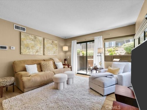 363-22741 Lakeway Dr, Diamond Bar, CA, 91765-4132 | Card Image