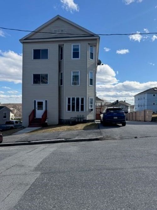3-68 Dartmouth, Worcester, MA, 01604 | Card Image