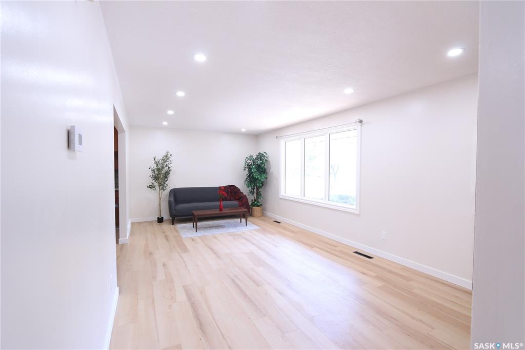 Residential in Regina 5