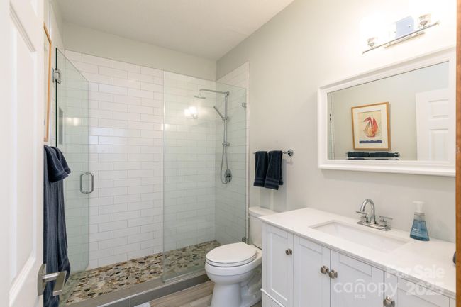 C - 220 Stoney Falls Loop, Condo with 3 bedrooms, 3 bathrooms and null parking in Burnsville NC | Image 25
