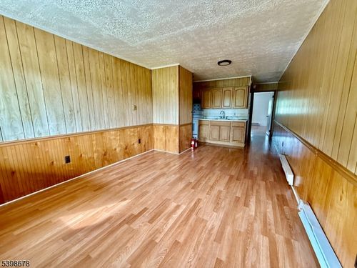 h-254 Clove Rd, Montague, NJ, 07827-3118 | Card Image