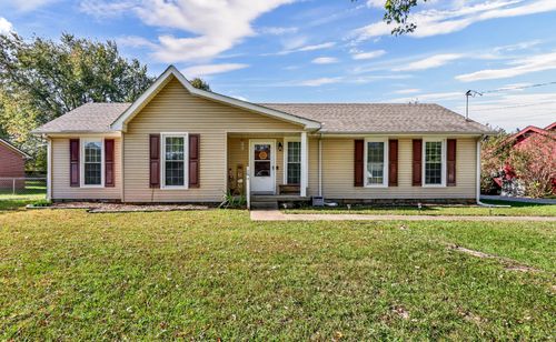 304 Buckingham Pl, Clarksville, TN, 37042-3902 | Card Image