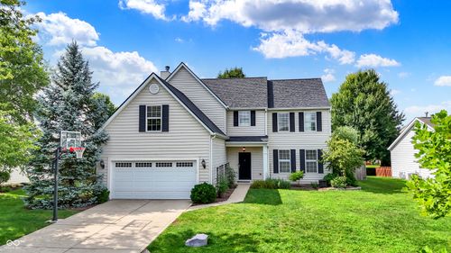 10030 Rainbow Falls Ln, Fishers, IN, 46037-4291 | Card Image