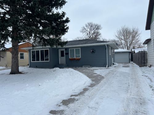 206 15th St N, Moorhead, MN, 56560-2257 | Card Image